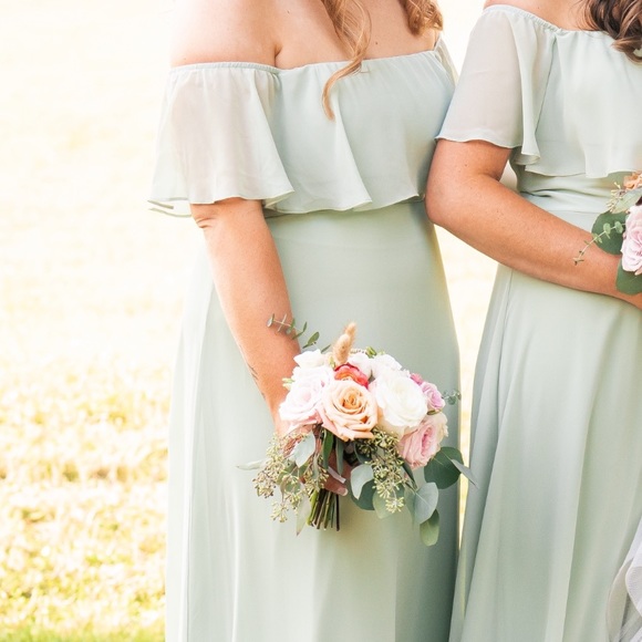 Bill Levkoff Gown - Picture 3 of 16